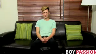 Slender Twink Stretches His Hole with a Massive Toy on Camera