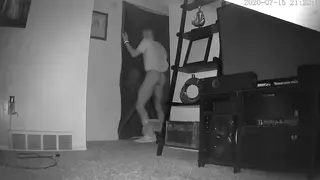Anonymous BBC Gloryhole Encounter Goes Bareback
