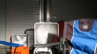 Mature Man Releases a Heavy Load Solo