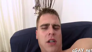 Muscular Hunk Takes Rough Anal Pounding