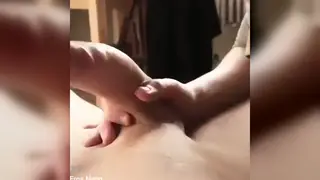 Amateur Gives Deep Blowjob and Takes Facial