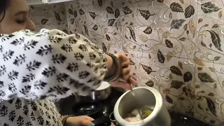 Indian BBW Couple Films First Homemade Sex Tape