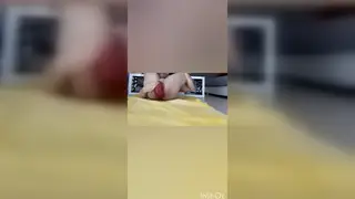 European Soloist Stretches Wide With Deep Fisting