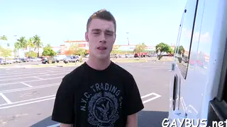 Hung Stud Delivers a Sloppy Blowjob Before Cumshot