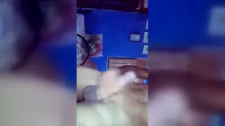 Amateur Pair Fumbles into Hot Quickie