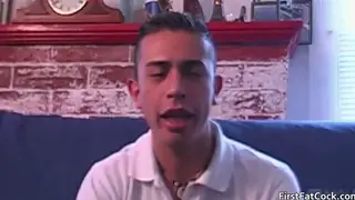Two Horny Guys Share Deep Blowjob in Gay Encounter