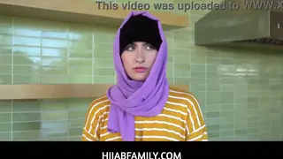Hijab-Clad Teen Delivers Deep Throat and Handjob