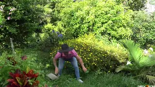 Petite Latina Neighbor Tricked Into Outdoor Cosplay Sex