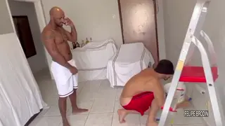 Muscular Latino Handyman Earns a Cumshot on First Job