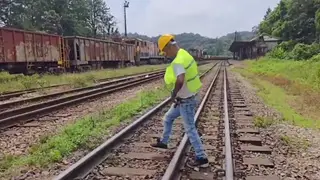 Boss Gets Blowjob From Employee While Cuckold Husband Watches