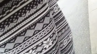 Kinky Babe Plugs Her Ass and Pisses in a Gas‑Station Restroom