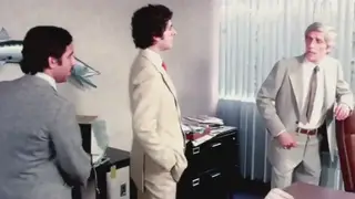 Vintage Busty Beauty Receives Oral Bliss in Retro Classic