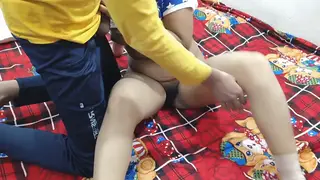 Curvy Indian Girlfriend Takes Anal and Rides Boyfriend on Webcam