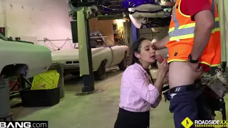Curvy Brunette Pays Tow Bill with POV Blowjob