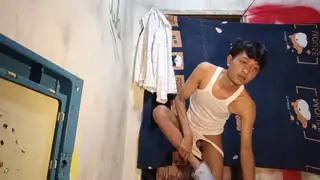 Asian Twink Strokes to Cumshot in Solo Clip