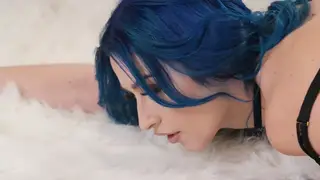Petite Brunette Fingers Herself to Orgasm on a Fur Rug
