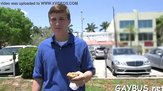 Muscular Hunk Takes a Blowjob and Finishes With a Cumshot