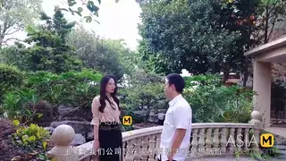 Asian Secretary Performs 69 and Anal in a Spicy Office Encounter