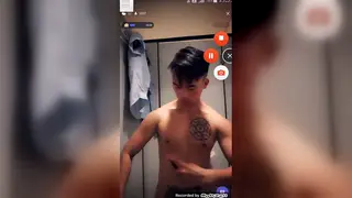 Amateur Gay Clip Captures Intimate Home Moment