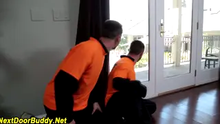 Muscular Amateurs Dive Into Anal Pleasure