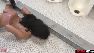 Petite Asian Swallows Piss After Deep Throat Session