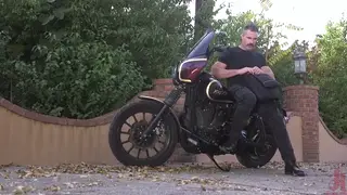 European Teacher Delivers a Slow Handjob Lesson