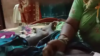 Curvy Indian MILF Handles Double Penetration