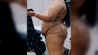 Indian MILF Strips Out of Skirt for Solo Show