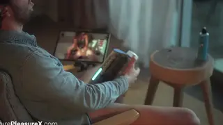 Latina Tests a Blowjob Machine Against Her Skills