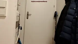 BBW Wife Takes Condom Off And Gets Creamed Outside