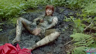Brunette Teen Masturbates With Toys in Muddy Forest