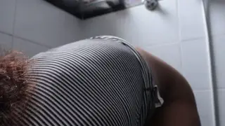 European Amateur Shaves Her Pussy Smooth at Home