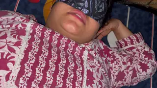 Indian Boss Commands Deepthroat and Handjob at Her Desk
