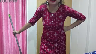 Indian Teen Delivers a Sloppy Blowjob With Dirty Hindi Talk