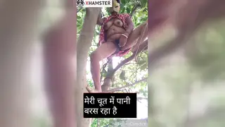 Indian Couple Fucks Outdoors With Pissing and 69 Action