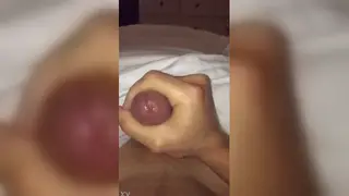 Solo Guy Jerks Hard Until Thick Ropes Hit His Abs