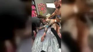 Tattooed Curvy Babe Takes Anal During Ink Session