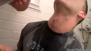 Muscular Jocks Trade Blowjobs and Rimming Before Anal in Shower