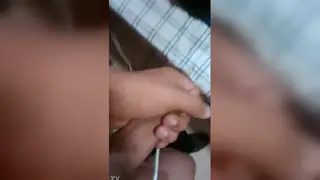 Quick Stroke Session Ends in Sudden Explosion