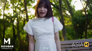 Asian Teen Shows Off Deepthroat and Anal Skills