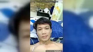 Vietnamese Amateur Explores Gay Pleasure on Camera