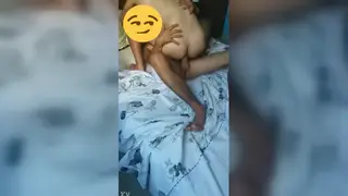 Amateur Pair Share a Quick Anal Session
