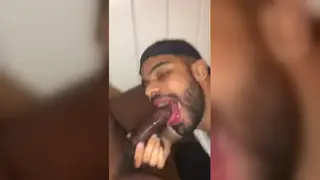 Latino Guy Gives Amateur BBC Blowjob in Homemade Interracial Clip