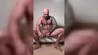European Daddy Shows Muscular Body Before Handjob Cumshot