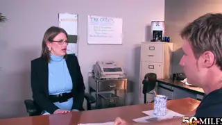 Brunette Employee Delivers Office Blowjob and Takes Facial