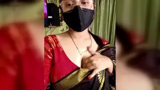 Indian Babe Performs 69 Before Taking Two Cocks Anally