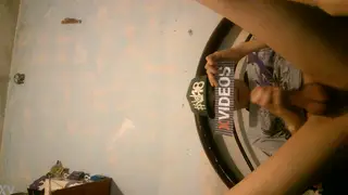 Amateur Guy Verifies His Account With a Solo Stroke