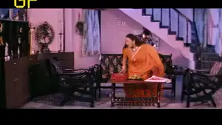 Indian Couple Shares Passionate Kissing Session
