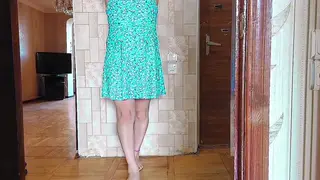 Curvy Trans Babe Enjoys Spanking and Doggy Ride