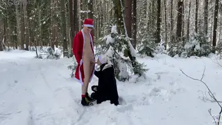 European Twinks Share Festive Outdoor Blowjob In Snow